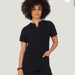 New with tags black Mandala scrub set (Notch top with 9 pocket joggers). Both M